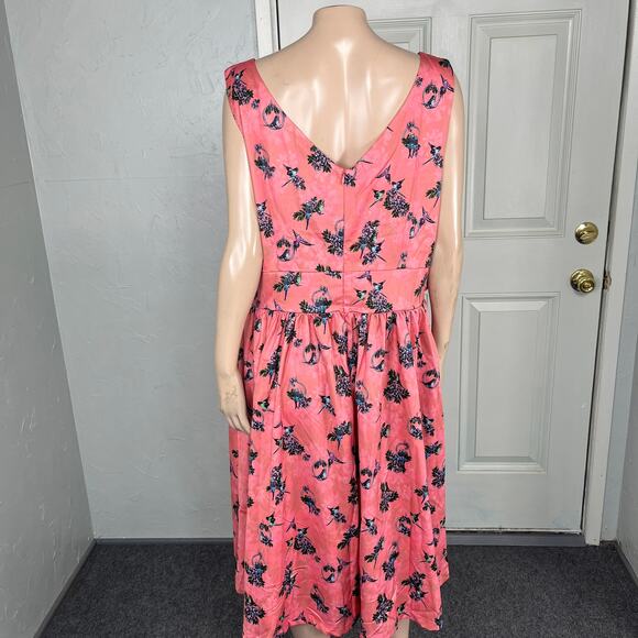 Lindy Bop Womens Dress 14 Fit Flare Pockets Retro Pinup Bird Dove Floral V3-21 - Picture 4 of 8